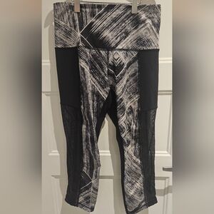 lululemon athletica Black & White Patterned Leggings